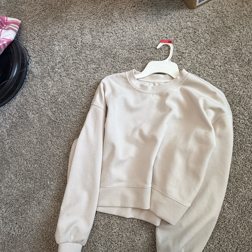 Lululemon Athletica Cream Sweatshirt